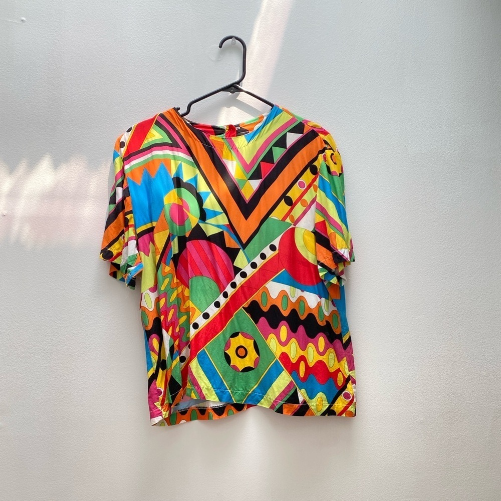 Vintage - Lauren Jeffries Fun Geometric Short Sleeve Top